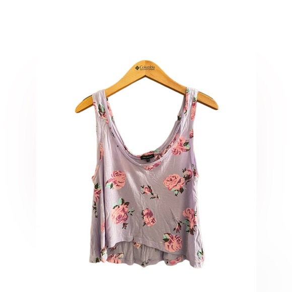Aritzia Tops - Aritzia Talula floral crop tank top